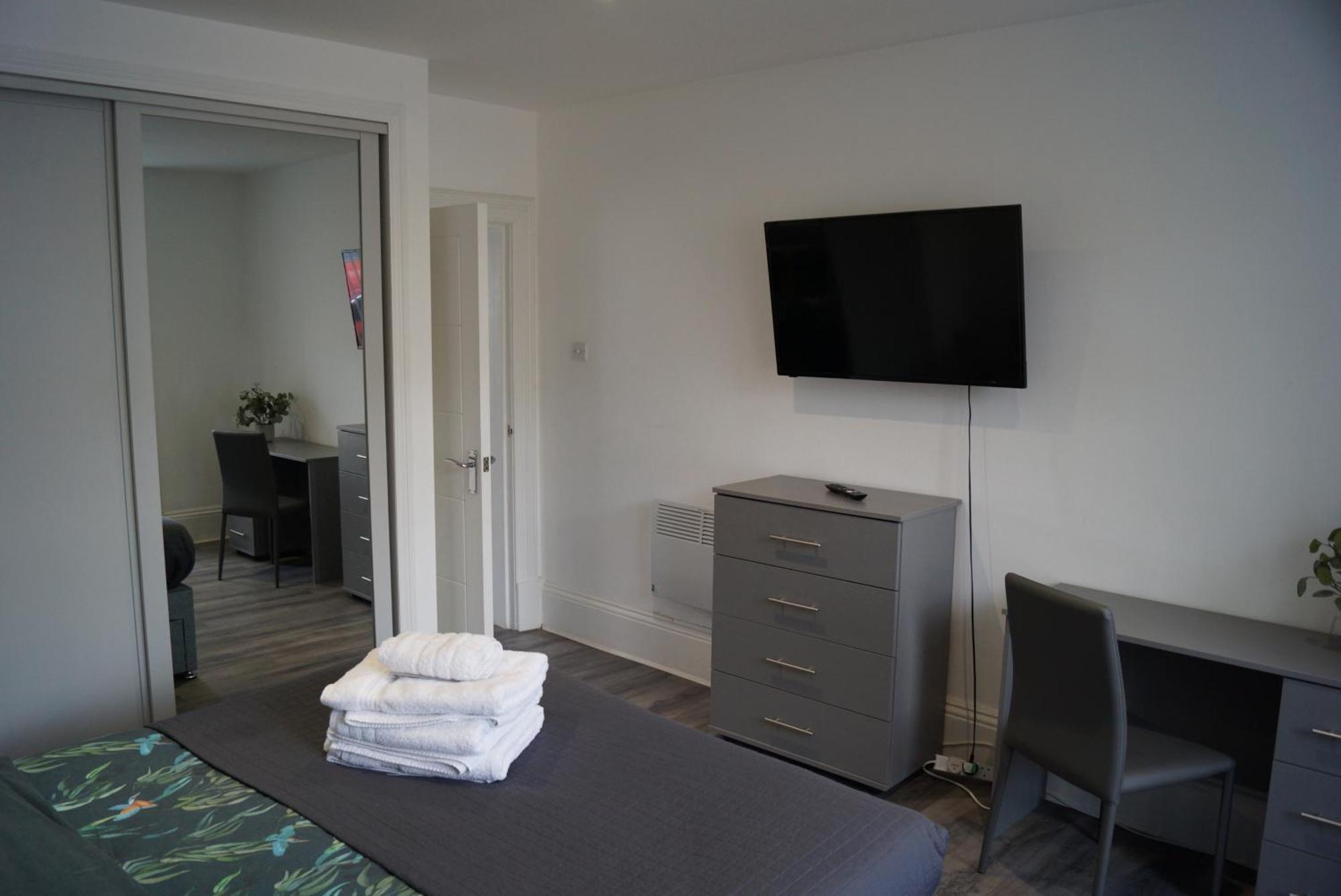 Dundee Apartment - Sleeps 4 - Pet Friendly エクステリア 写真